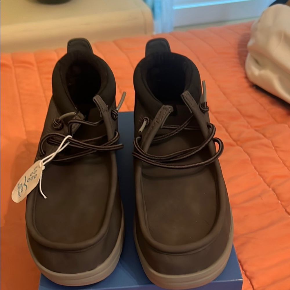 Hey Dude 42051-00KM8 Wally Mid GripR Classic Grey/Black M8